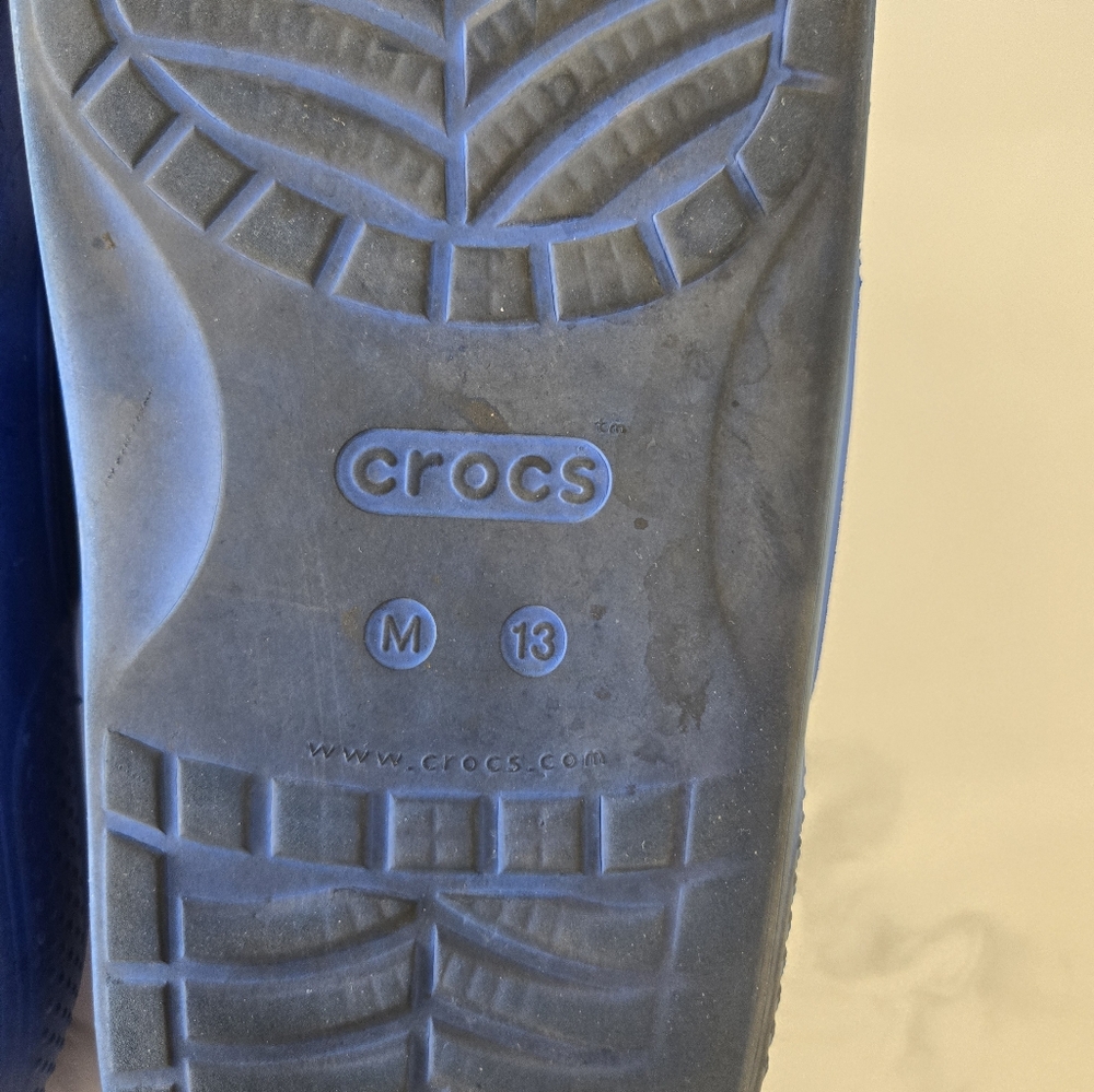 CROCS Unisex Two-strap Slides w/ charms Mens 13 - Picture 6 of 6